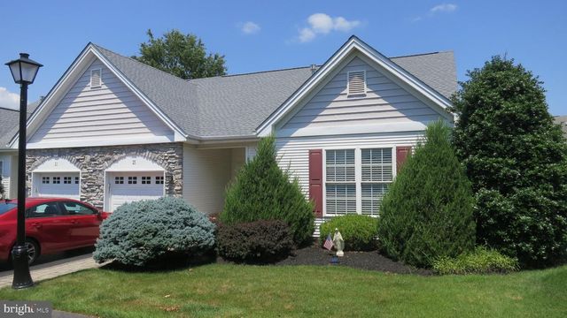 25 CHICKADEE WAY, Hamilton, NJ 08690