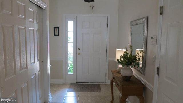 25 CHICKADEE WAY, Hamilton, NJ 08690