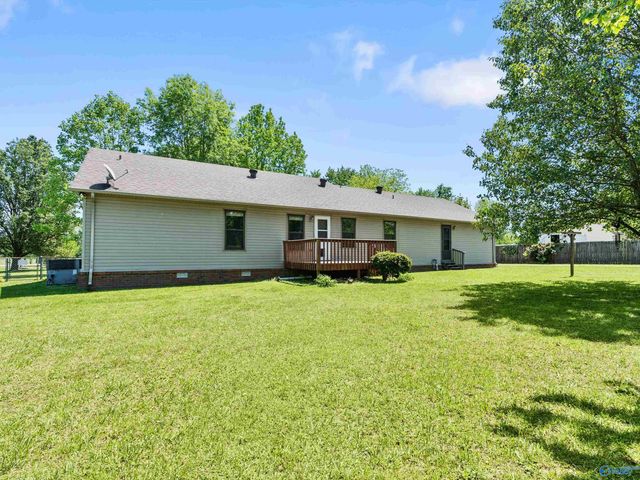 6934 Old Railroad Bed Road, Toney, AL 35773