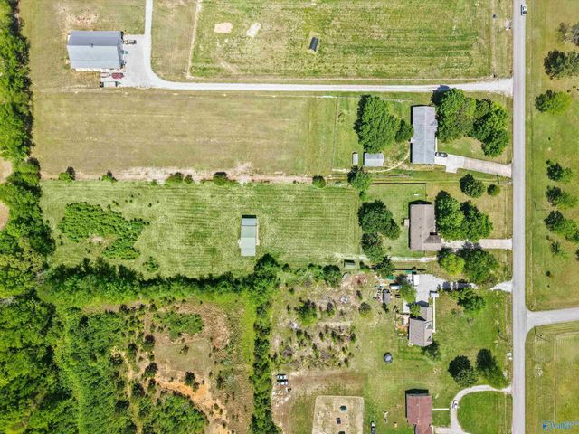 6934 Old Railroad Bed Road, Toney, AL 35773