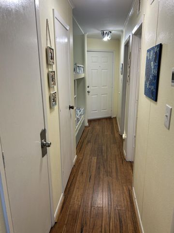 6102 Seawall Boulevard 375, Galveston, TX 77551