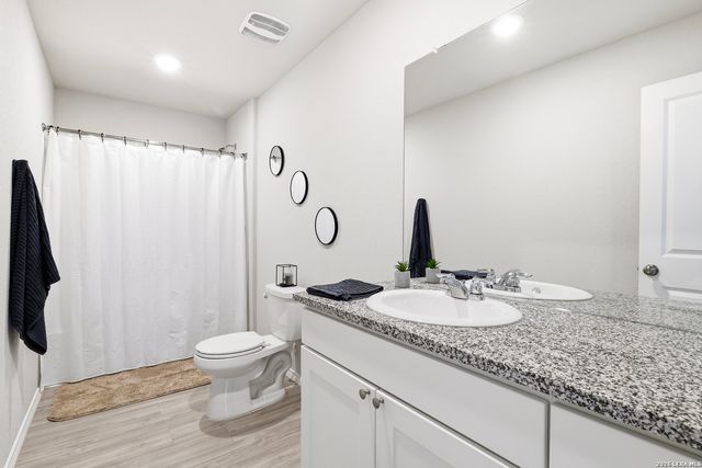 10730 GIACCONI DR, Converse, TX 78109