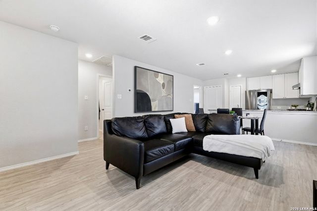 10730 GIACCONI DR, Converse, TX 78109