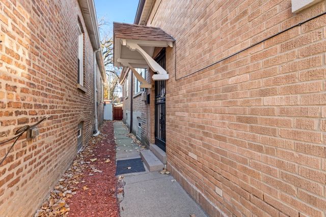 602 E 88th Place, Chicago, IL 60619