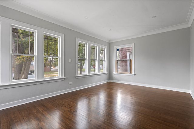 602 E 88th Place, Chicago, IL 60619