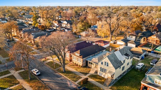 602 E 88th Place, Chicago, IL 60619