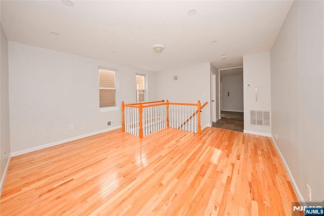 437 Elm Street 1L, Kearny, NJ 07032