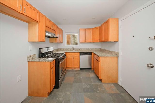 437 Elm Street 1L, Kearny, NJ 07032