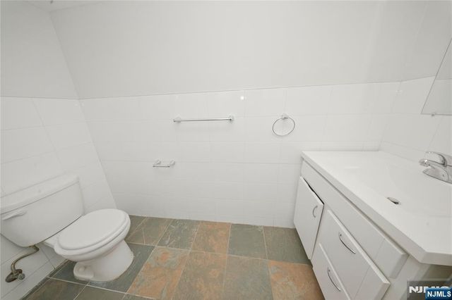 437 Elm Street 1L, Kearny, NJ 07032