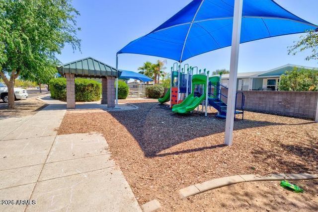 2200 N Delaware Drive 10, Apache Junction, AZ 85120