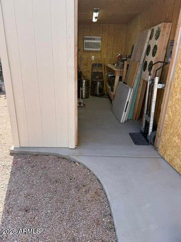 2200 N Delaware Drive 10, Apache Junction, AZ 85120