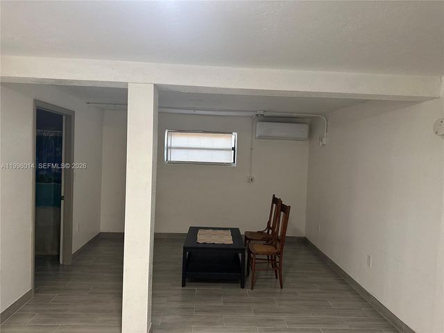 1411 SW 24th Ct 1-2, Fort Lauderdale, FL 33315