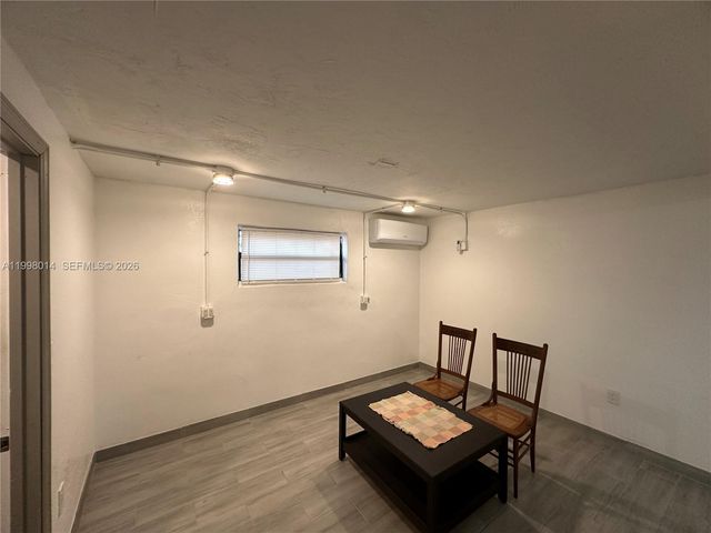 1411 SW 24th Ct 1-2, Fort Lauderdale, FL 33315