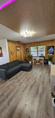 1411 SW 24th Ct 1-2, Fort Lauderdale, FL 33315