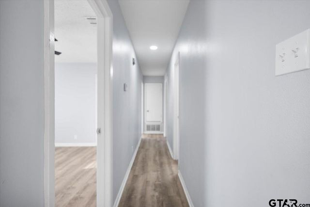 897 Christopher Dr, Whitehouse, TX 75791