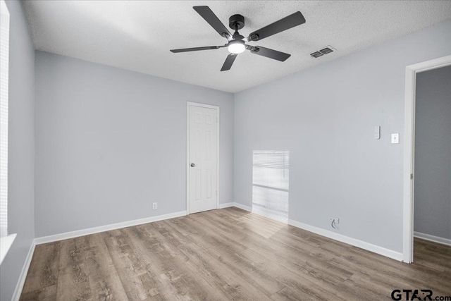 897 Christopher Dr, Whitehouse, TX 75791