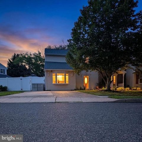 106 WINFIELD CT, Fairless Hills, PA 19030