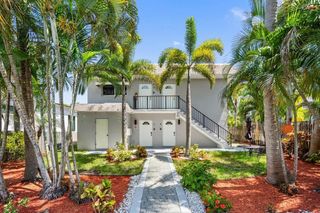 45 NE 24th St B, Wilton Manors, FL 33305