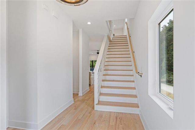 956 Herndon NW Street, Atlanta, GA 30318