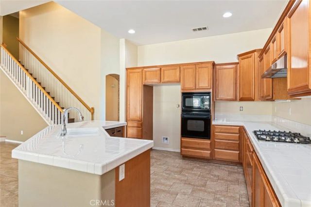 23278 Highland Oaks Court, Wildomar, CA 92595