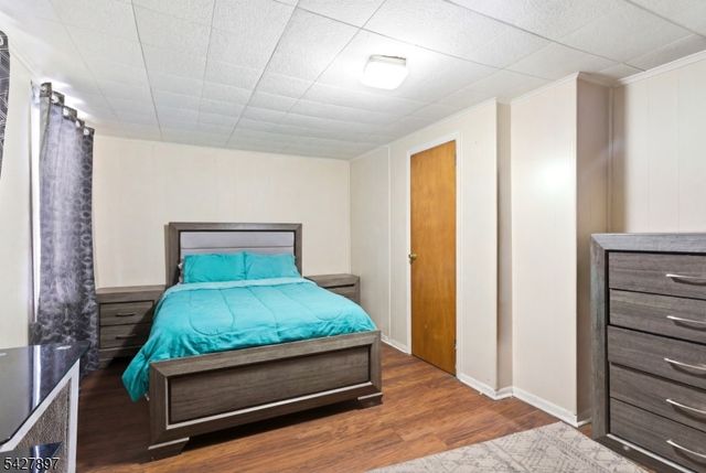 805 4Th Ave, Elizabeth City, NJ 07202