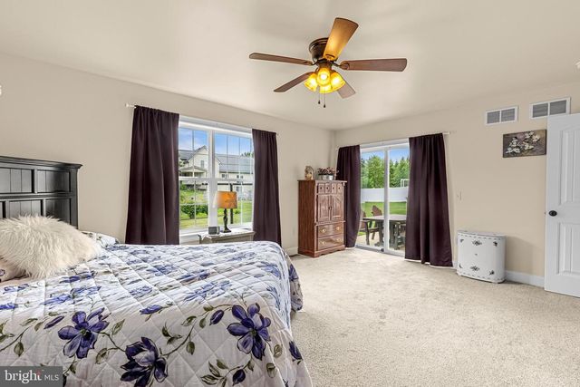 185 MASTERS DR, Denver, PA 17517