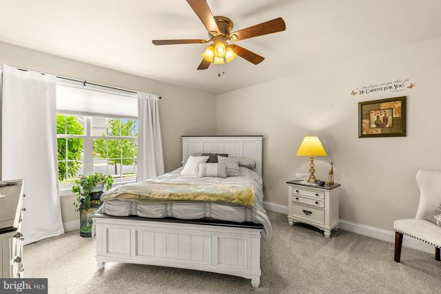 185 MASTERS DR, Denver, PA 17517