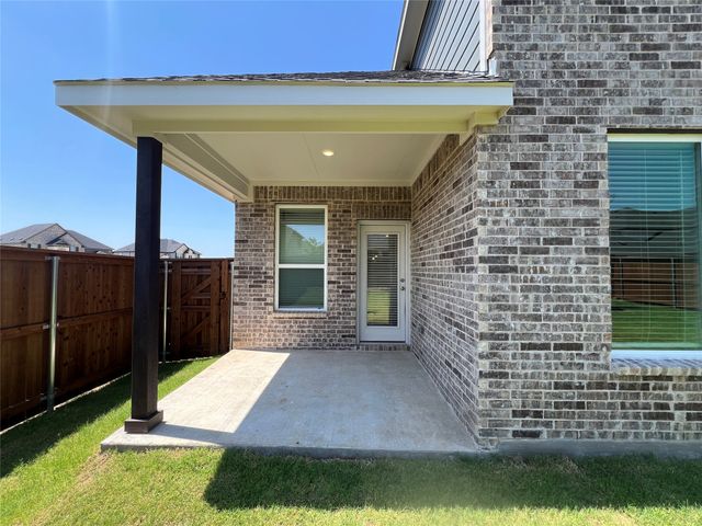 16108 Hidden Cove Drive, Celina, TX 75009