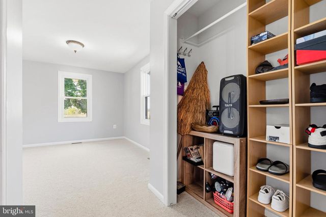 3033 SYKESVILLE RD, Westminster, MD 21157
