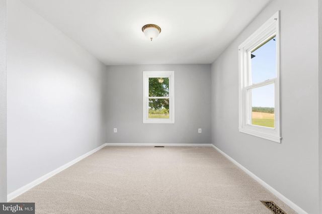 3033 SYKESVILLE RD, Westminster, MD 21157