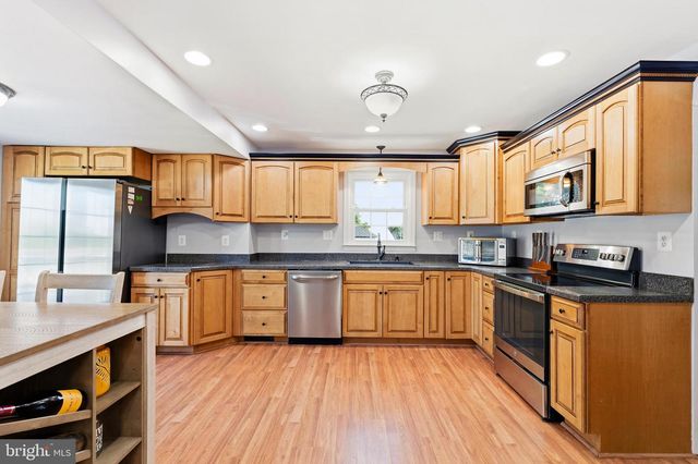 3033 SYKESVILLE RD, Westminster, MD 21157