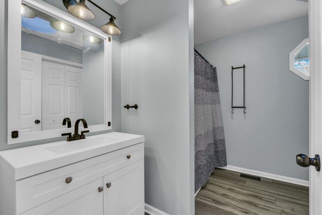 2016 Shalako Dr, Crossville, TN 38572