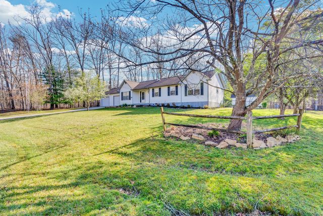 2016 Shalako Dr, Crossville, TN 38572