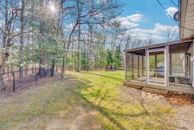 2016 Shalako Dr, Crossville, TN 38572