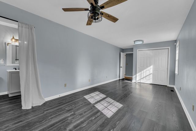 2016 Shalako Dr, Crossville, TN 38572