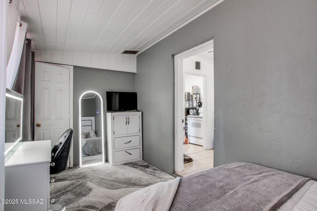 3273 E 27th Street, Tucson, AZ 85713