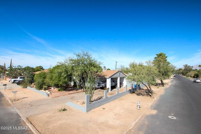 3273 E 27th Street, Tucson, AZ 85713