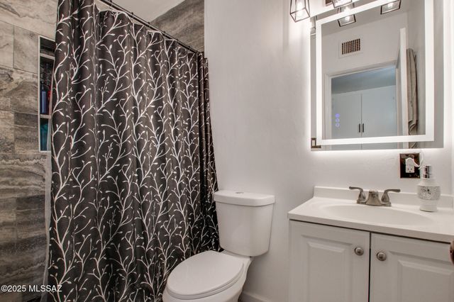 3273 E 27th Street, Tucson, AZ 85713