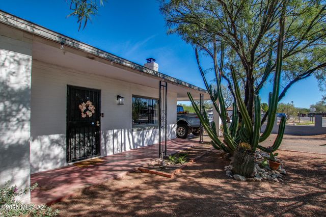 3273 E 27th Street, Tucson, AZ 85713