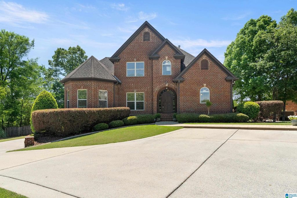1001 GRANDE VIEW PASS, Maylene, AL 35114