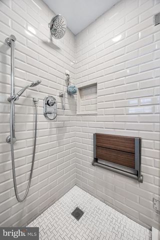 115 COURTLAND RD, Cherry Hill, NJ 08034