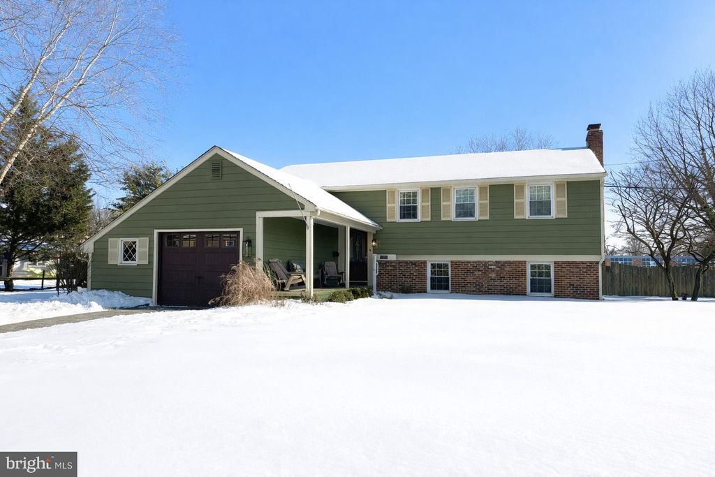 115 COURTLAND RD, Cherry Hill, NJ 08034