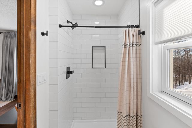 1990 East Mountain Road, Killington, VT 05751