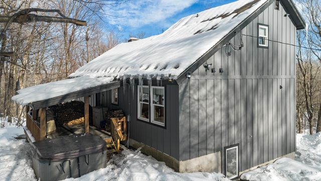 1990 East Mountain Road, Killington, VT 05751