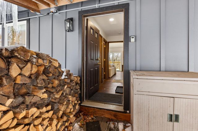 1990 East Mountain Road, Killington, VT 05751