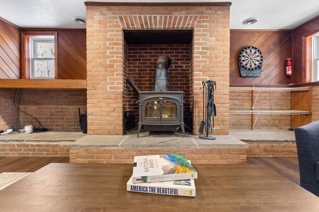 1990 East Mountain Road, Killington, VT 05751