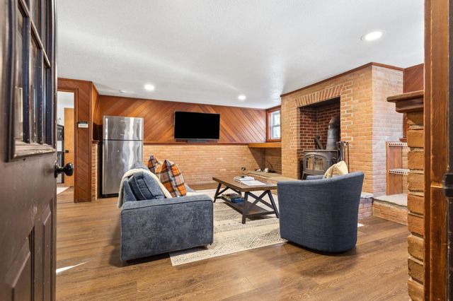 1990 East Mountain Road, Killington, VT 05751