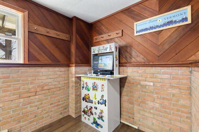 1990 East Mountain Road, Killington, VT 05751