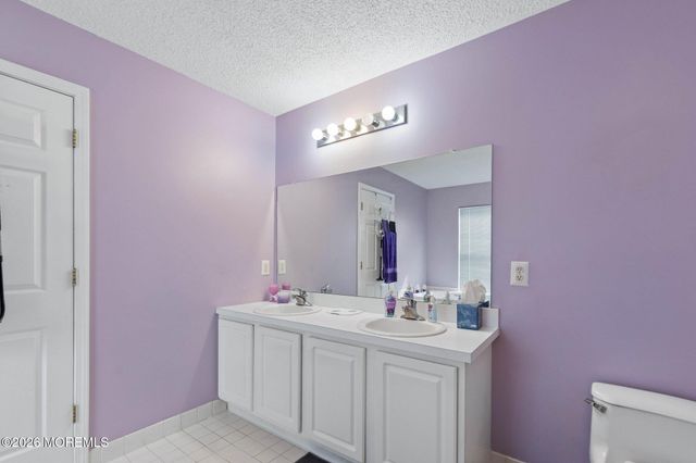 88 Austin Street 330, Tinton Falls, NJ 07712