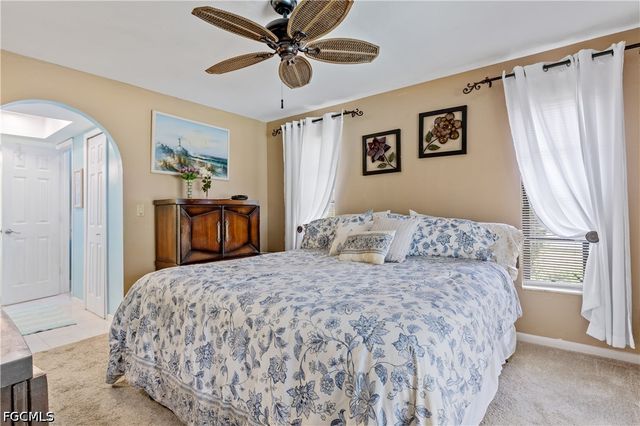 3906 SE 10th PL, Cape Coral, FL 33904